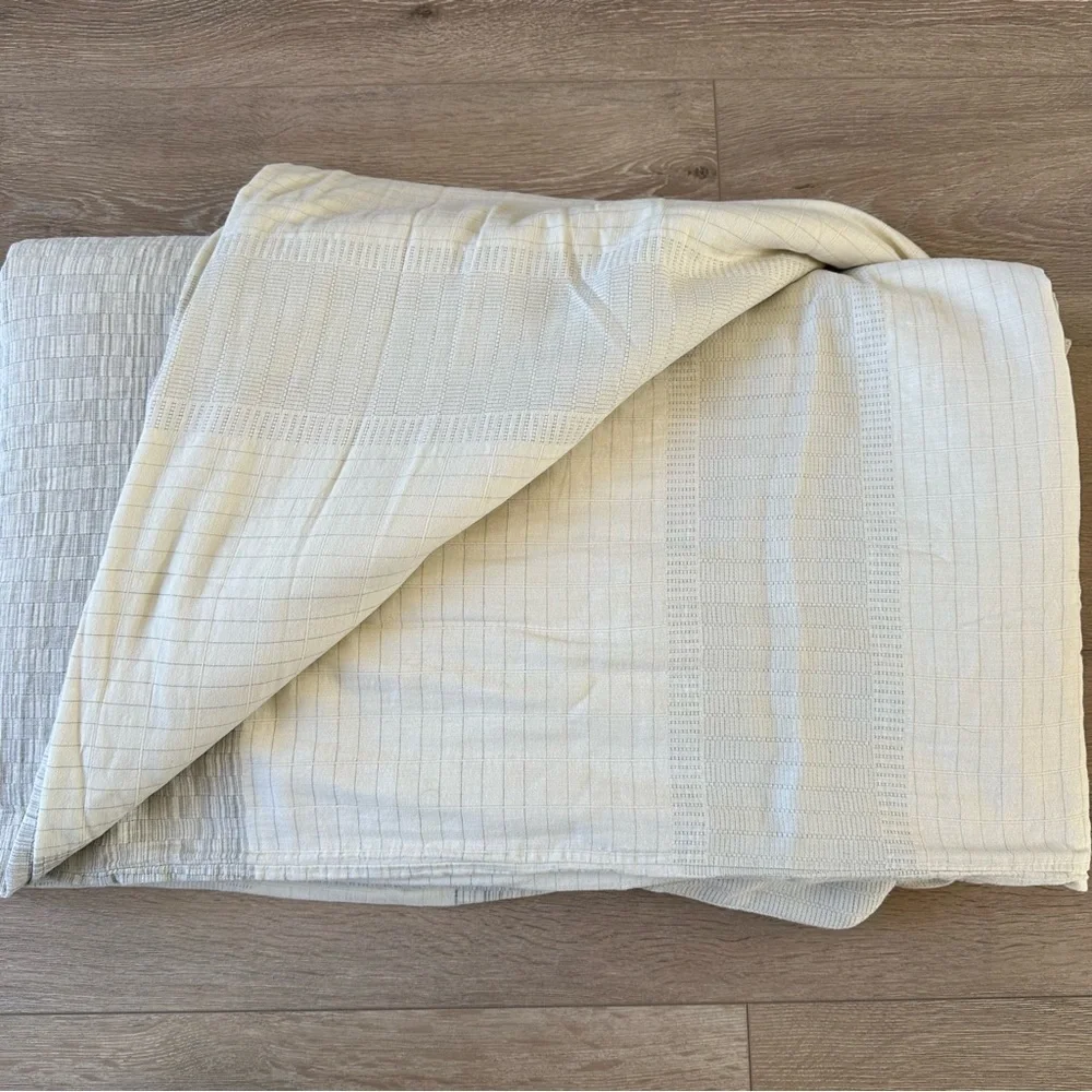 Calvin Klein 100% Cotton King Duvet Cover Neutral Color